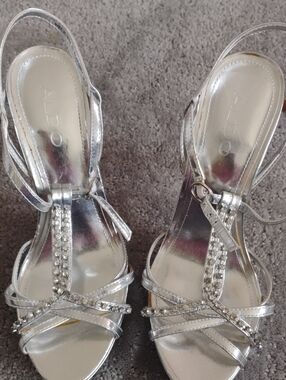 Size 7.5 ALDO Silver Rhinestone Strappy Heeled Sandals